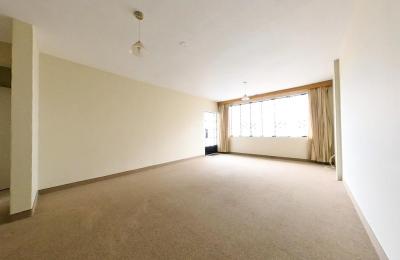 VENTA DE CASA EN CALLE LOS SAUCES, URB. SANTA VICTORIA